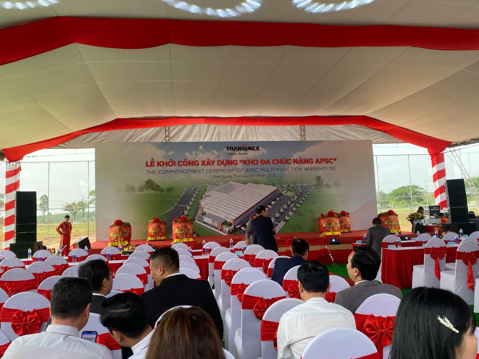 múa lân ông địa